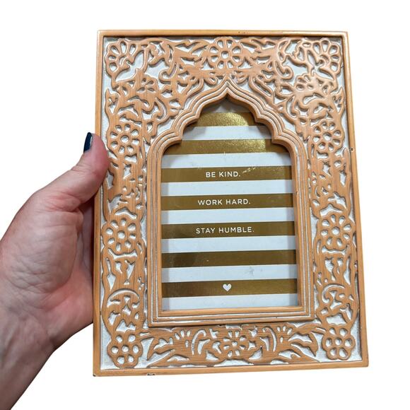 Boho Moroccan theme standing photo frame stone creamy white ornate home decor - Picture 5 of 7